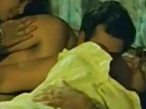 Indian amateur women flaunt their bodies and pleasure on camera.